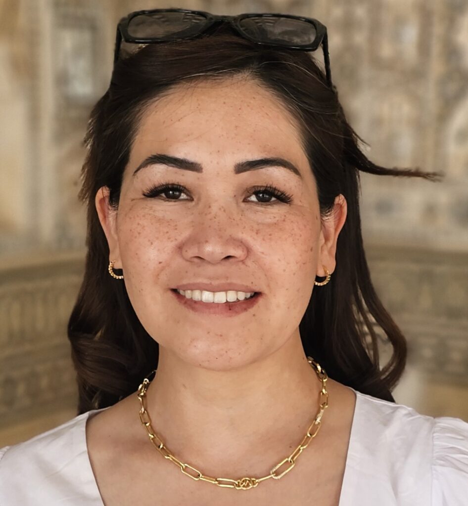 Nasima Akbari - Briljantschonezaak Schoonmaakbedrijf oprichter